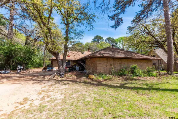 $325,000 | 22851 Lakeside Drive, Flint, TX 75762