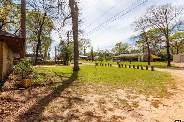 $325,000 | 22851 Lakeside Drive, Flint, TX 75762