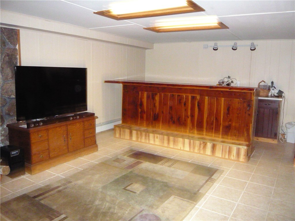 9 Cynthia Road Lincoln, RI 02865 - Photo 20 of 24