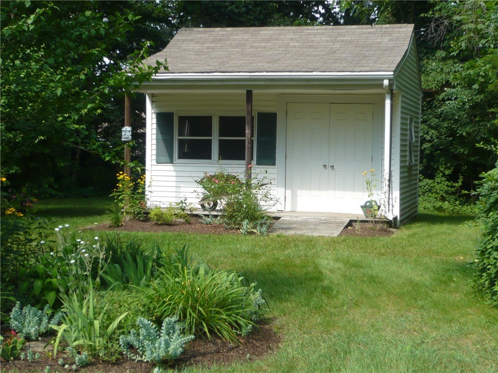 9 Cynthia Road Lincoln, RI 02865 - Photo 23 of 24