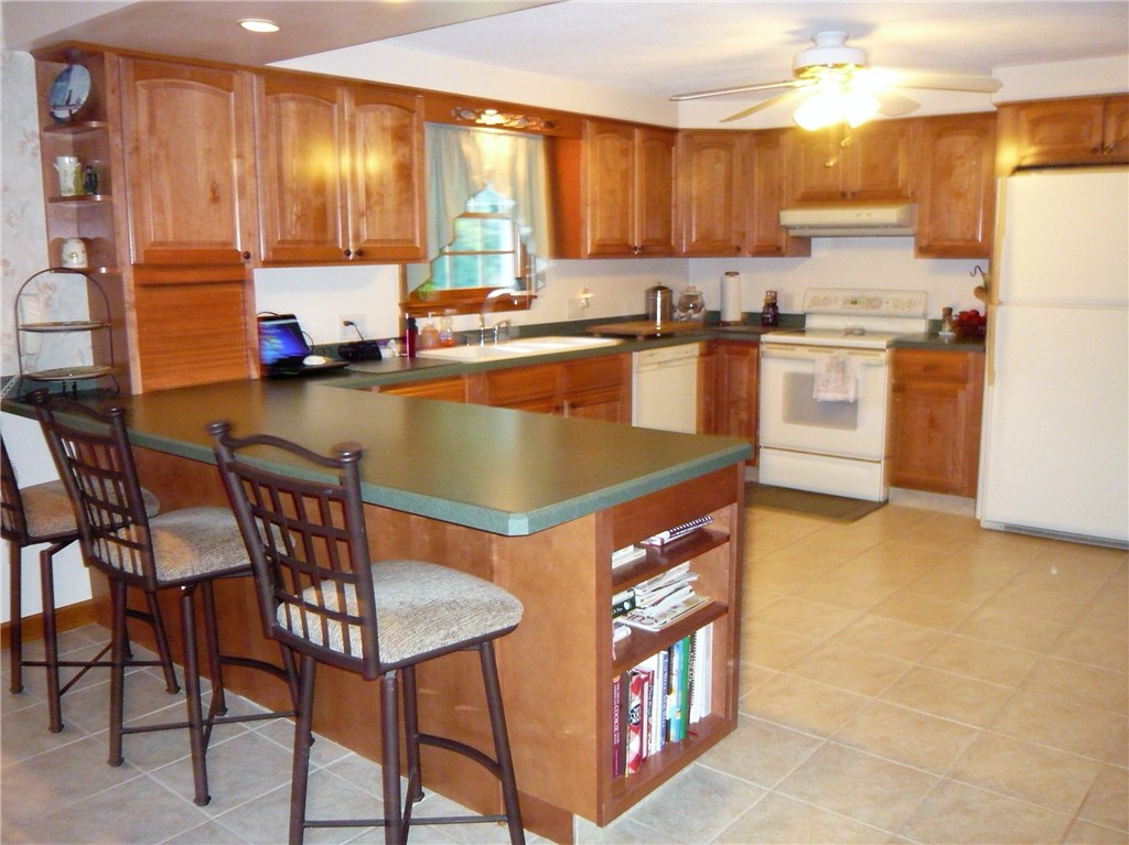 9 Cynthia Road Lincoln, RI 02865 - Photo 8 of 24