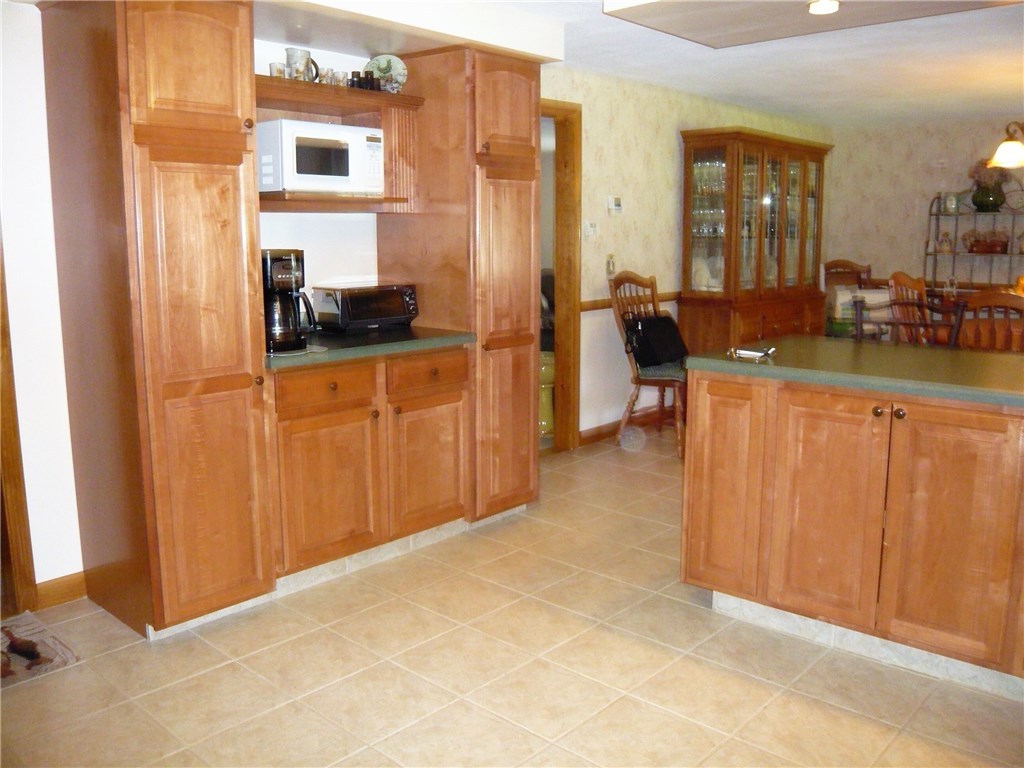 9 Cynthia Road Lincoln, RI 02865 - Photo 9 of 24