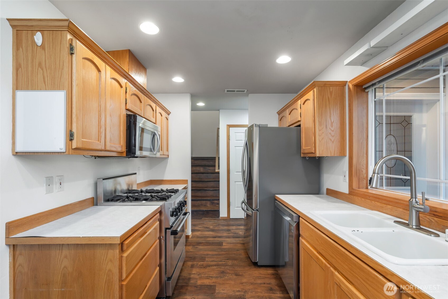 3225 156th Street Southwest, Unit 3 Lynnwood, WA 98087 - Photo 11 of 33