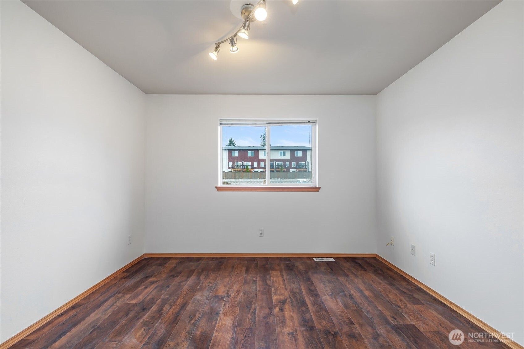 3225 156th Street Southwest, Unit 3 Lynnwood, WA 98087 - Photo 22 of 33