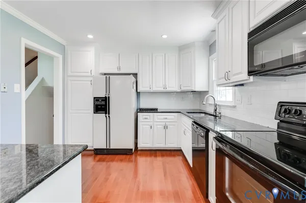 $459,950 | 10101 Idlebrook Drive, Henrico, VA 23238