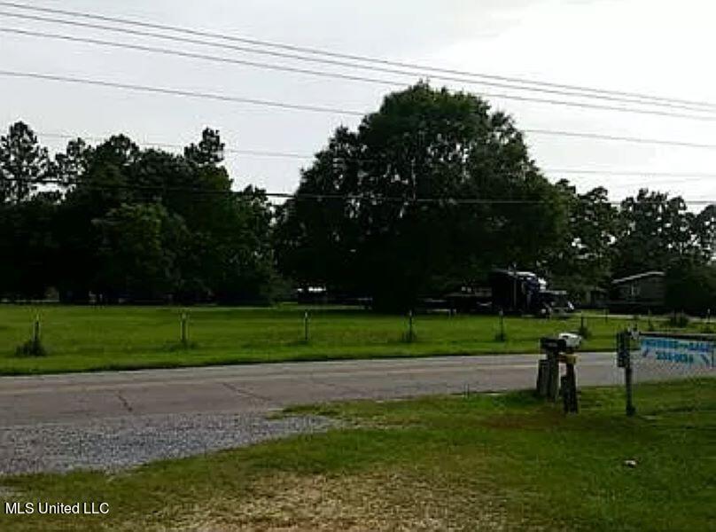 18439 Landon Road Gulfport, MS 39503 - Photo 3 of 5 4aeddd782704a3db15f1718a0686cd68-cc_ft_3