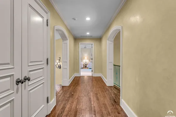 $1,670,000 | 208 Fall Creek Road, Lawrence, KS 66049