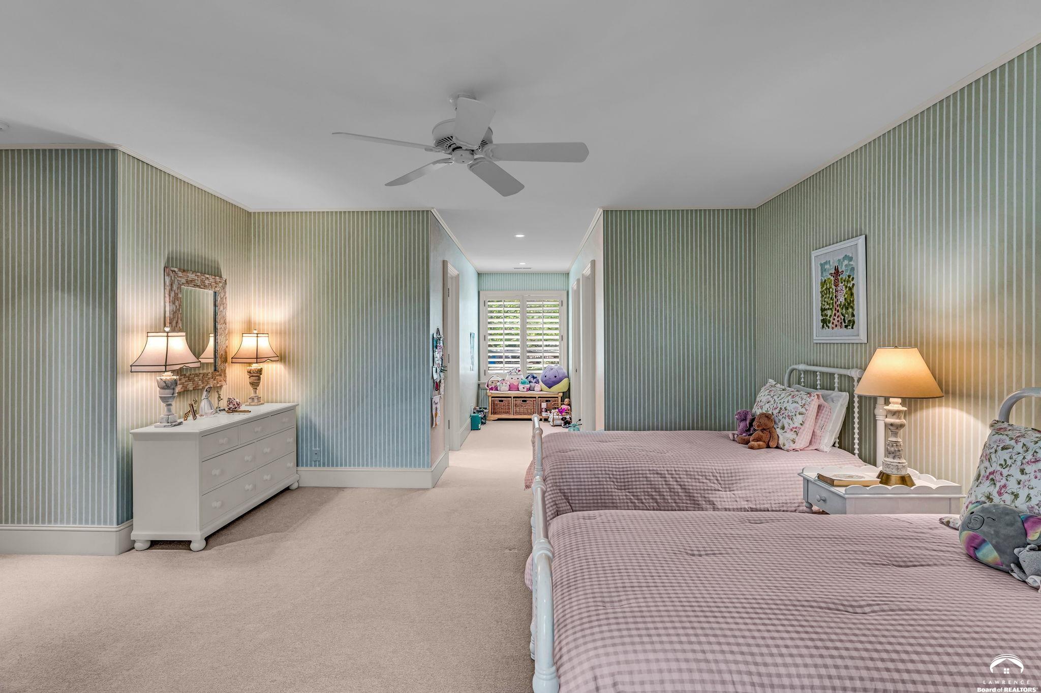 208 Fall Creek Road Lawrence, KS 66049 - Photo 33 of 66