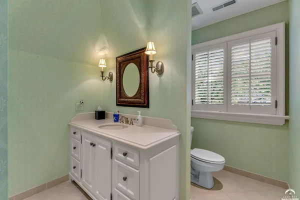 $1,670,000 | 208 Fall Creek Road, Lawrence, KS 66049