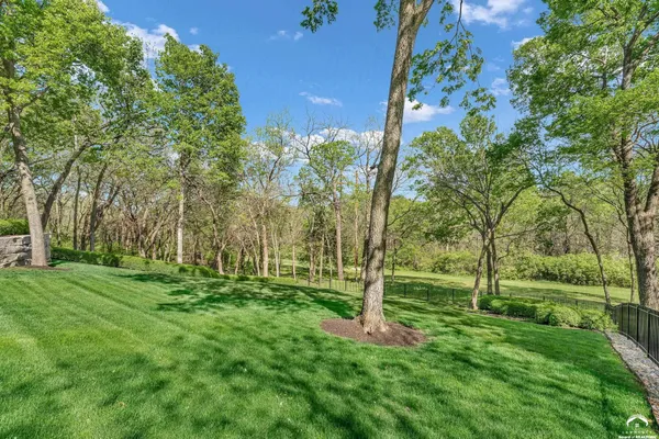 $1,670,000 | 208 Fall Creek Road, Lawrence, KS 66049