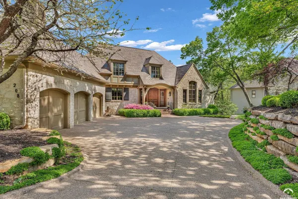 $1,670,000 | 208 Fall Creek Road, Lawrence, KS 66049