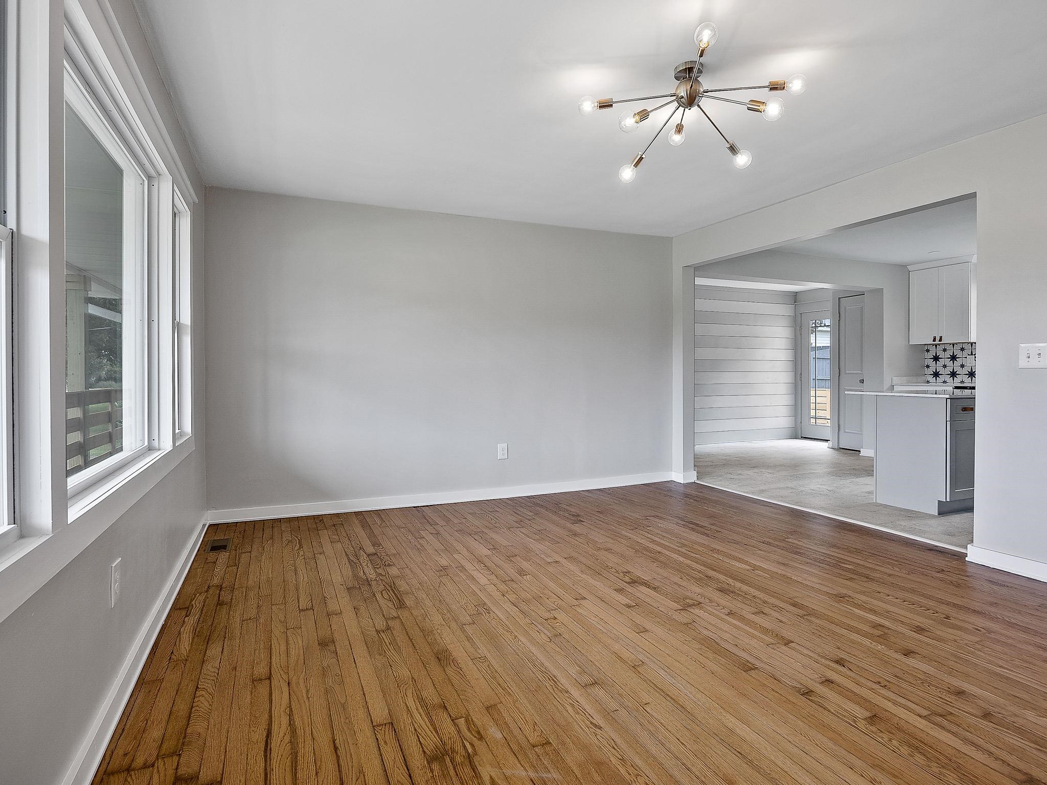 870 Old Furnace Road Boiling Springs, SC 29316 - Photo 7 of 36 Gallery Image 7