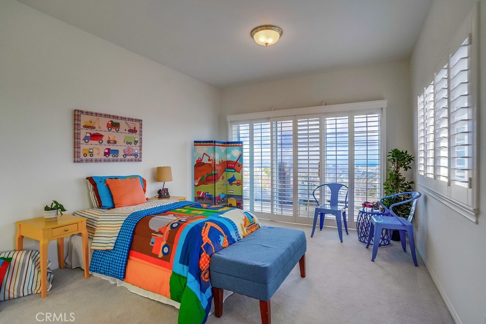 1820 Mantis Avenue San Pedro, CA 90732 - Photo 37 of 55 Upper level south east bedroom.