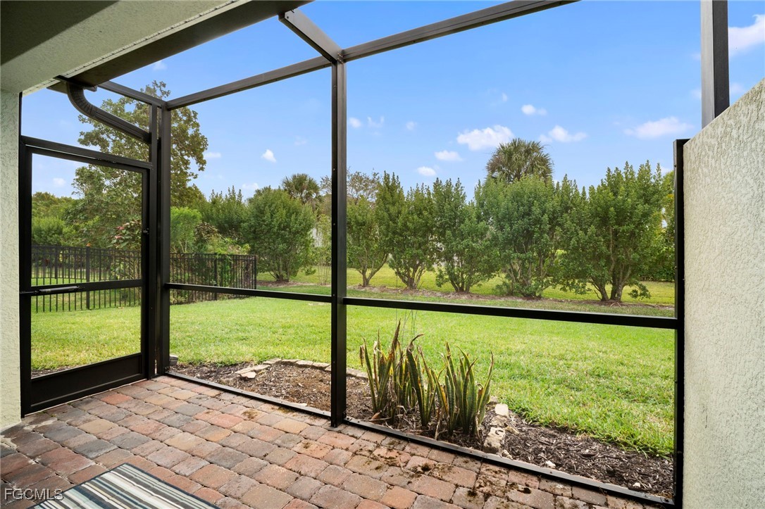 4290 Dutchess Park Road Fort Myers, FL 33916 - Photo 38 of 42