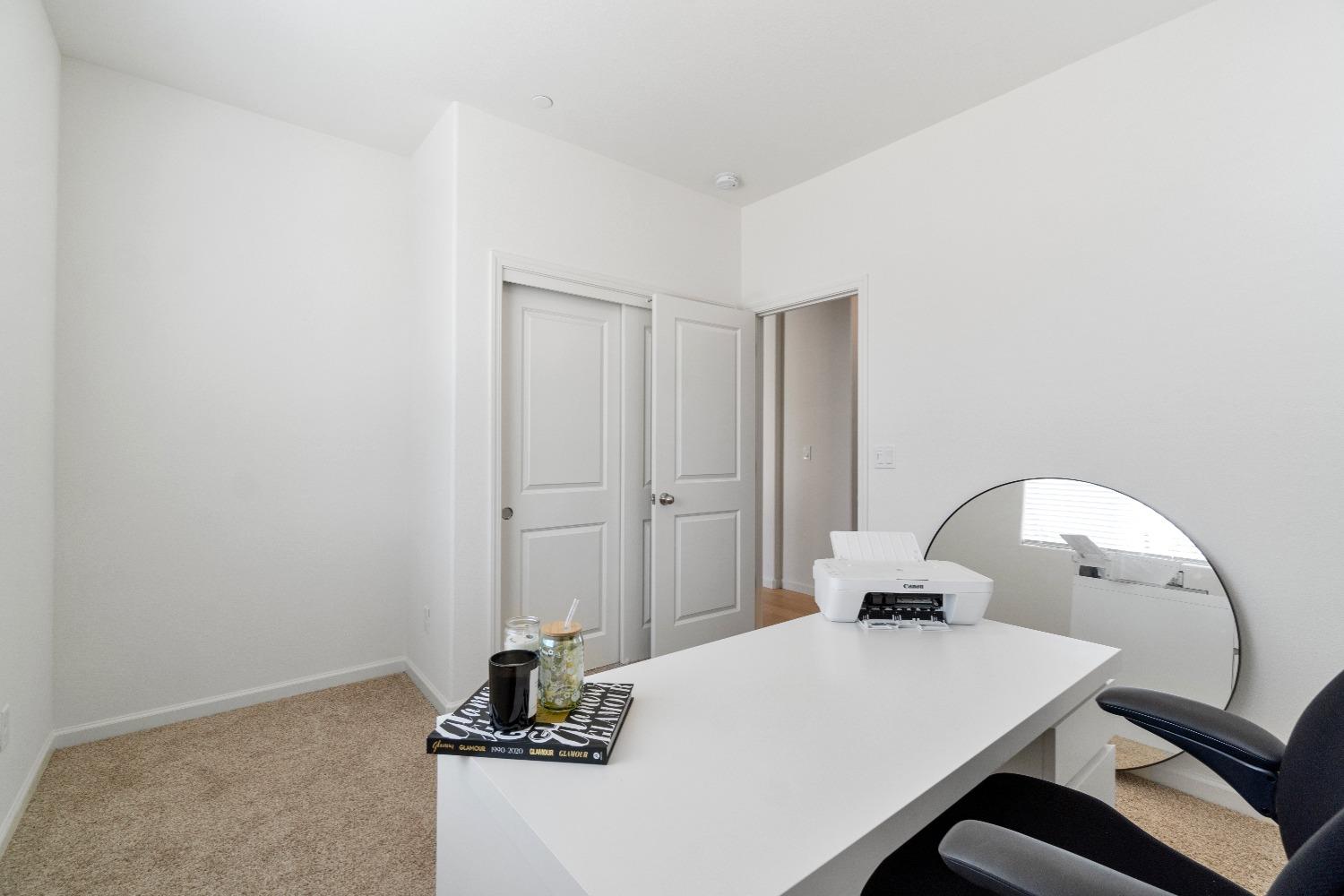 1241 Peters Road Madera, CA 93636 - Photo 22 of 37 a view of a workspace room