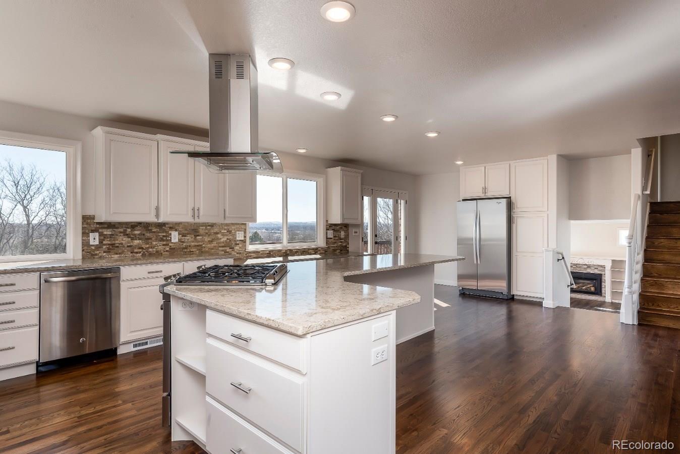 5444 South Cimarron Road Littleton, CO 80123 - Photo 8 of 35 Gallery Image 8