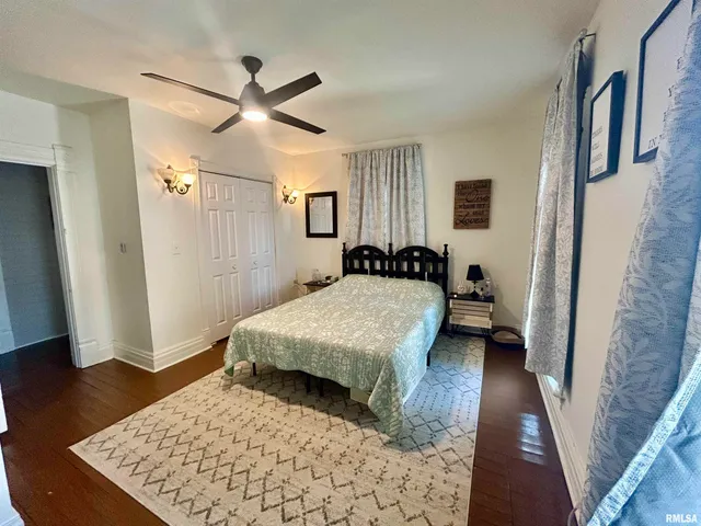 $148,000 | 120 South Walnut Street, Assumption, IL 62510