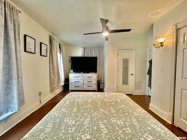 $148,000 | 120 South Walnut Street, Assumption, IL 62510