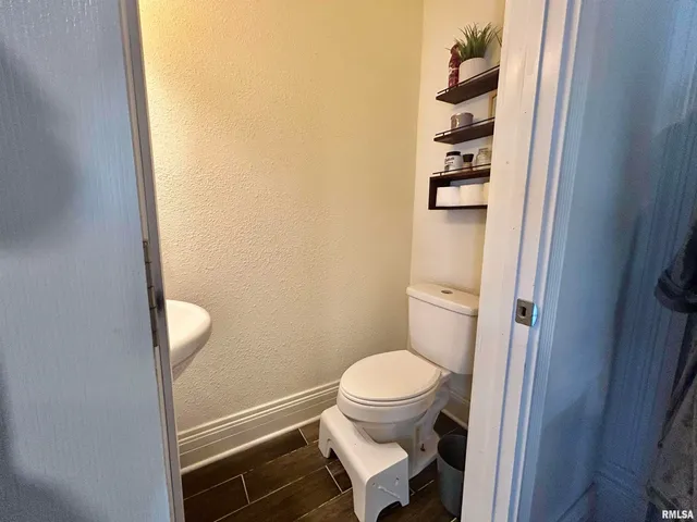 $148,000 | 120 South Walnut Street, Assumption, IL 62510