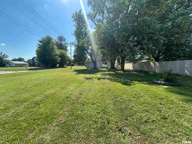 $148,000 | 120 South Walnut Street, Assumption, IL 62510