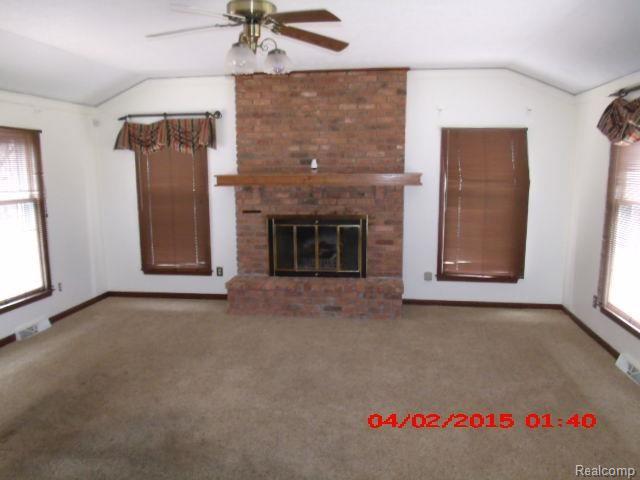 271 North Eager Road Howell, MI 48843 - Photo 16 of 20 GEDC4588.jpg