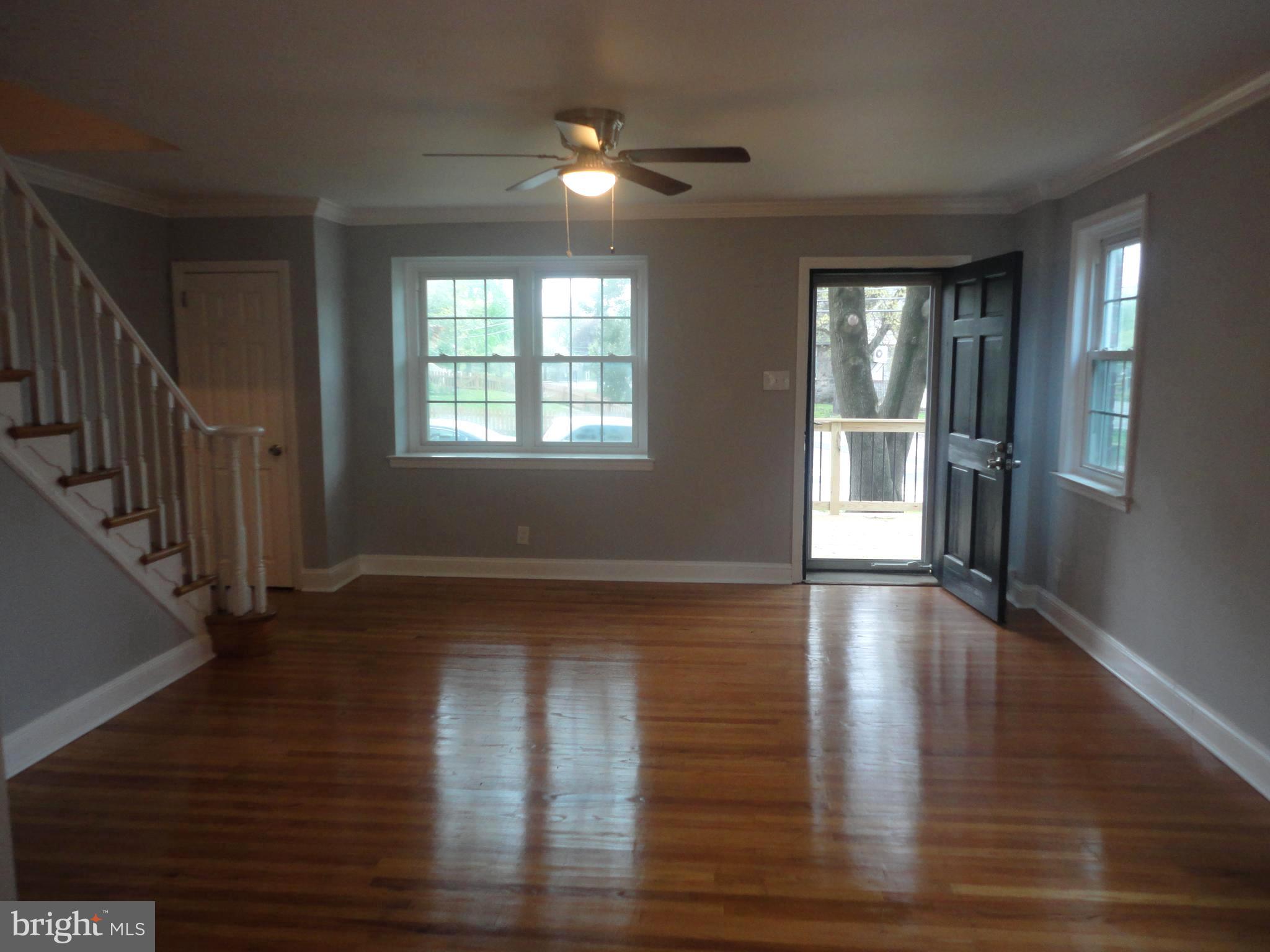 77 Greenhill Road Media, PA 19063 - Photo 3 of 22 Gleaming Living Room