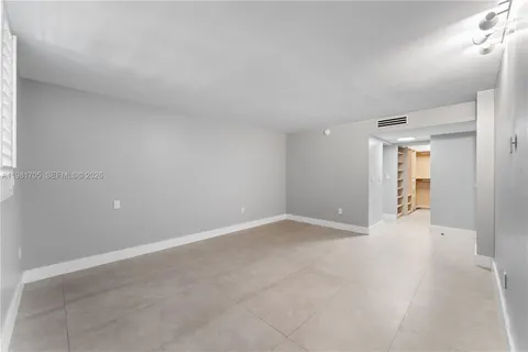 $1,400,000 | 55 Ocean Ln Drive, Unit 1031, Key Biscayne, FL 33149