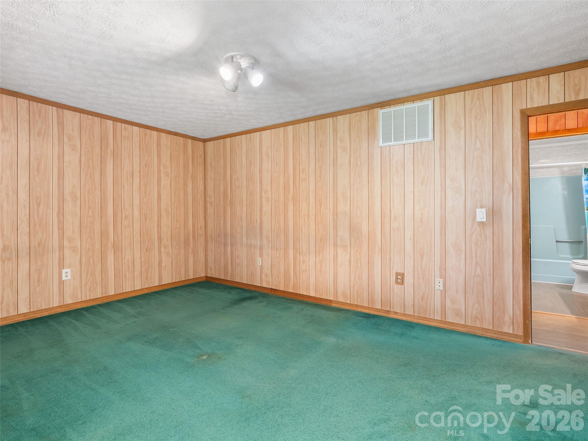 37 Sawyer Ridge Road Clyde, NC 28721 - Photo 16 of 24