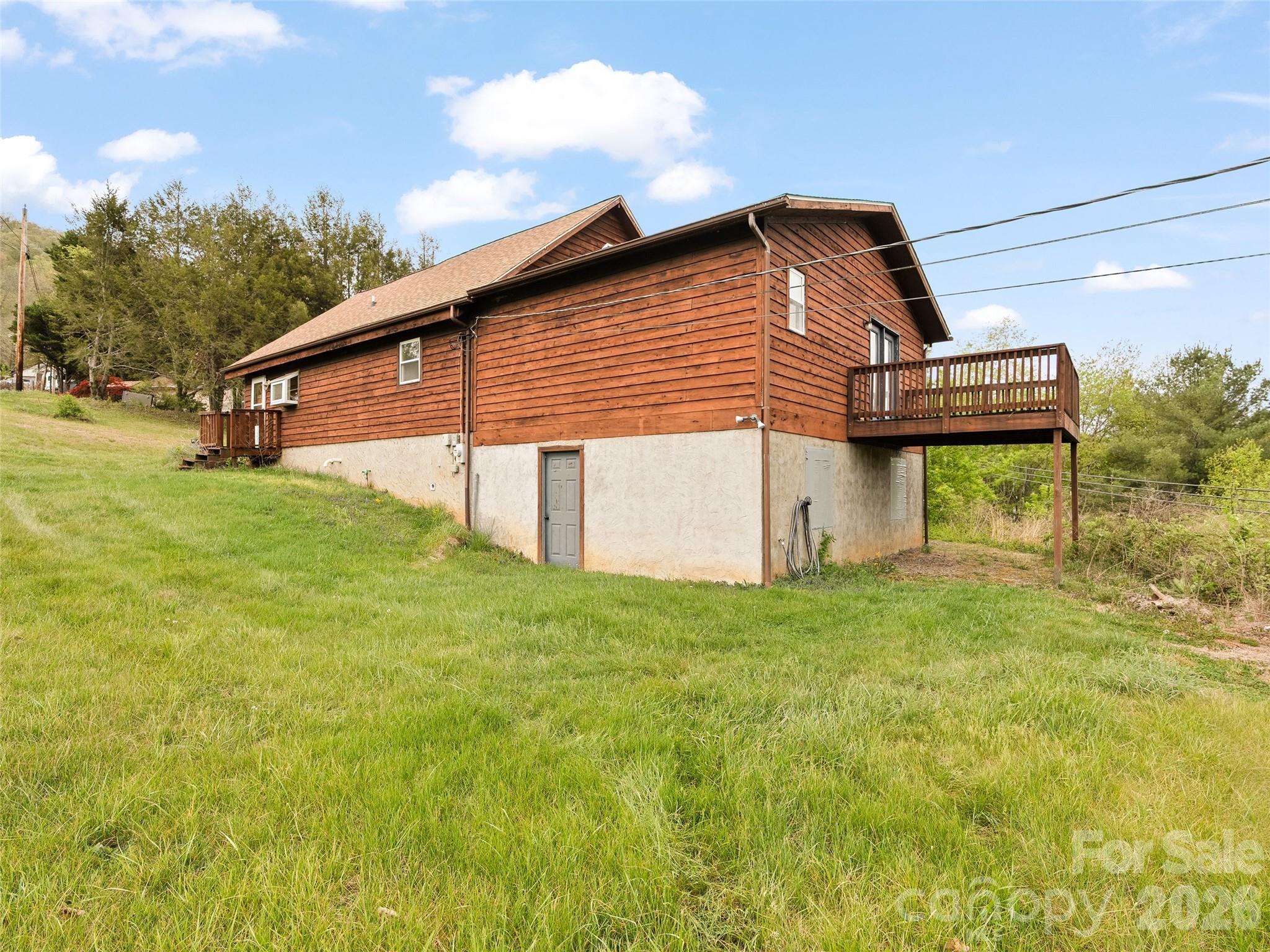 37 Sawyer Ridge Road Clyde, NC 28721 - Photo 23 of 24