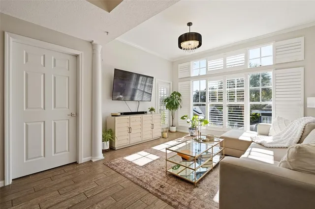 $590,000 | 800 South Dakota Avenue, Unit 318, Tampa, FL 33606