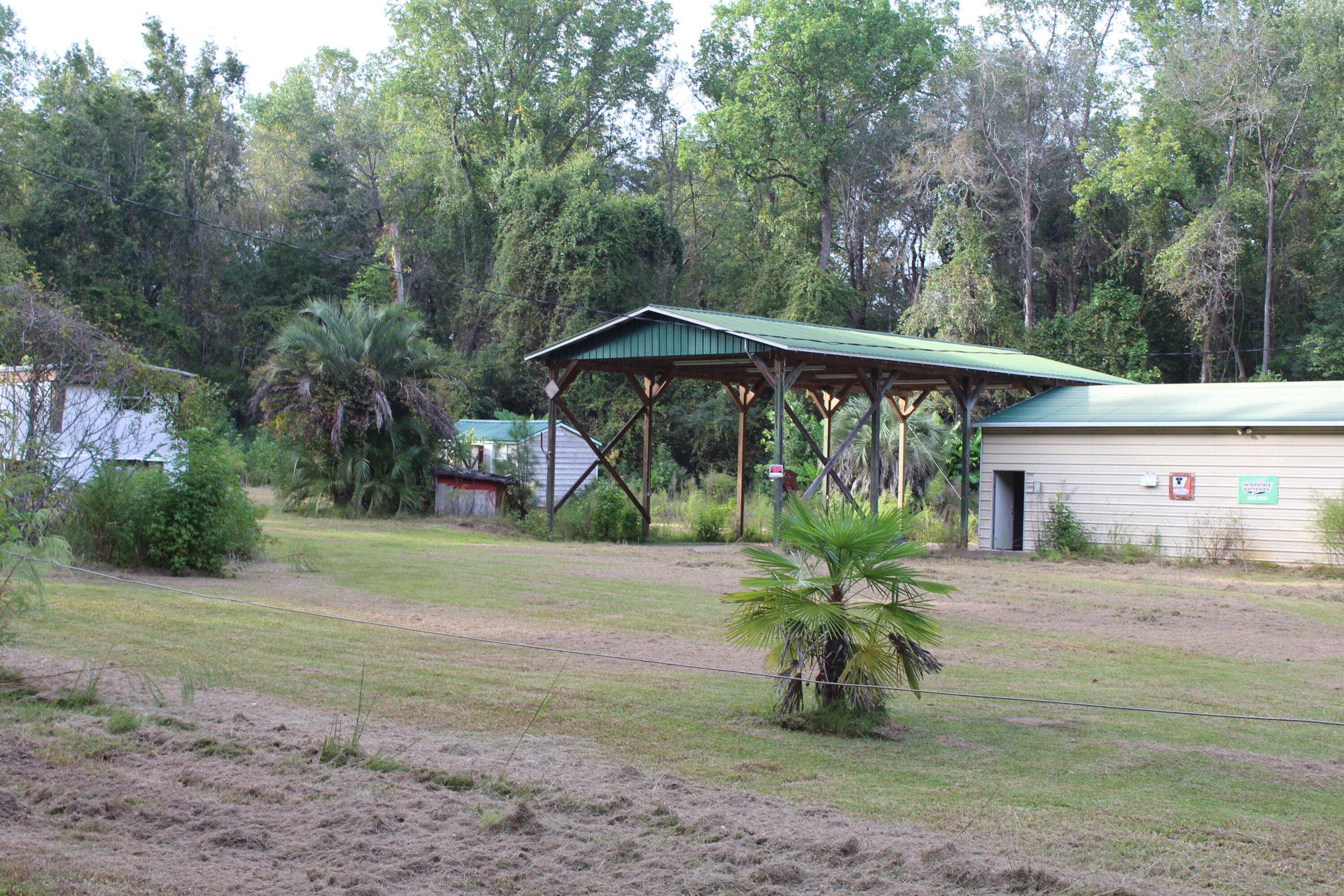 338 Browning Road Elloree, SC 29047 - Photo 5 of 59 IMG_8462