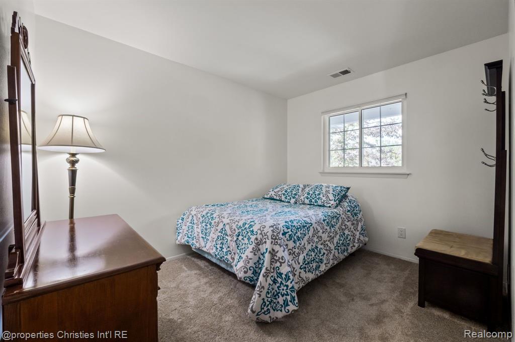23414 Middlebelt Road Farmington, MI 48336 - Photo 12 of 19