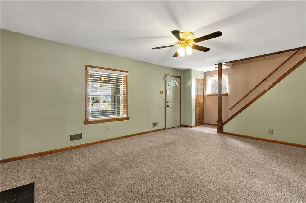 442 New York Avenue Rochester, PA 15074 - Photo 8 of 28 Gallery Image 8