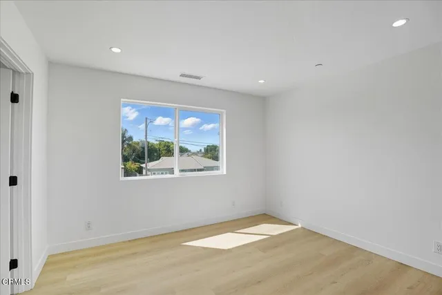 $1,950,000 | 1901 Ocean Avenue, Ventura, CA 93001