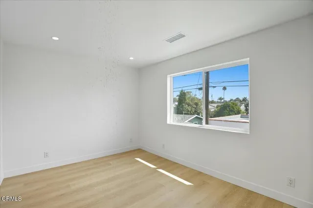 $1,950,000 | 1901 Ocean Avenue, Ventura, CA 93001