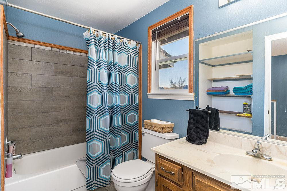 1662 Del Rosa Way Sparks, NV 89434 - Photo 16 of 20 Photo 16