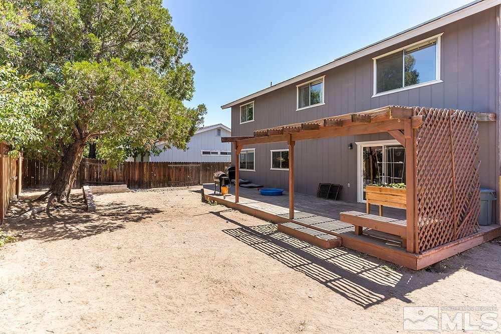 1662 Del Rosa Way Sparks, NV 89434 - Photo 18 of 20 Photo 18