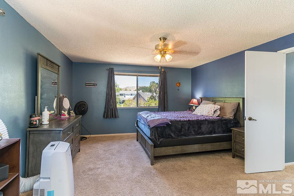 1662 Del Rosa Way Sparks, NV 89434 - Photo 10 of 20 Photo 10
