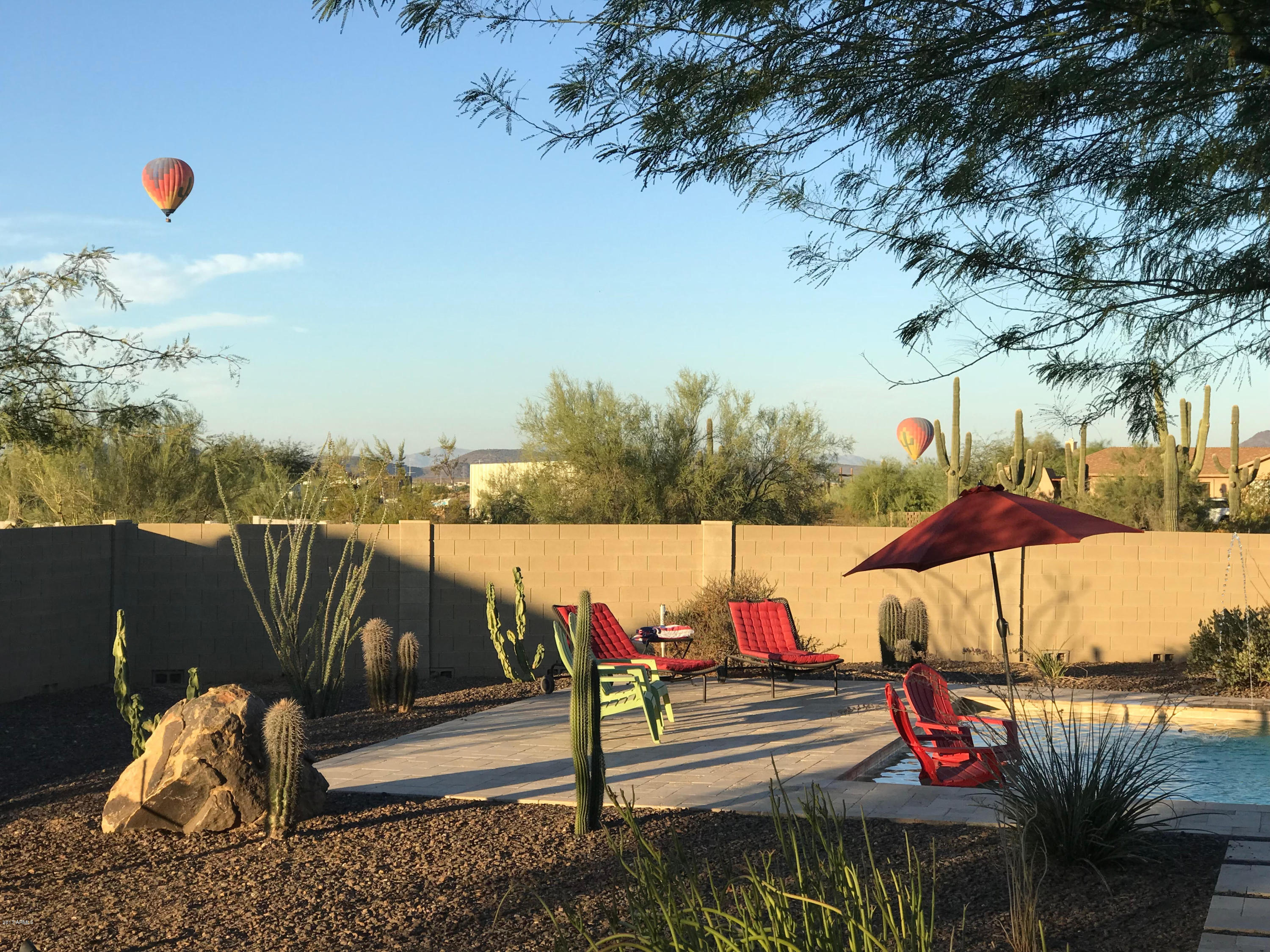 805 West Quartz Rock Road Phoenix, AZ 85085 - Photo 6 of 46 Balloons Backyard