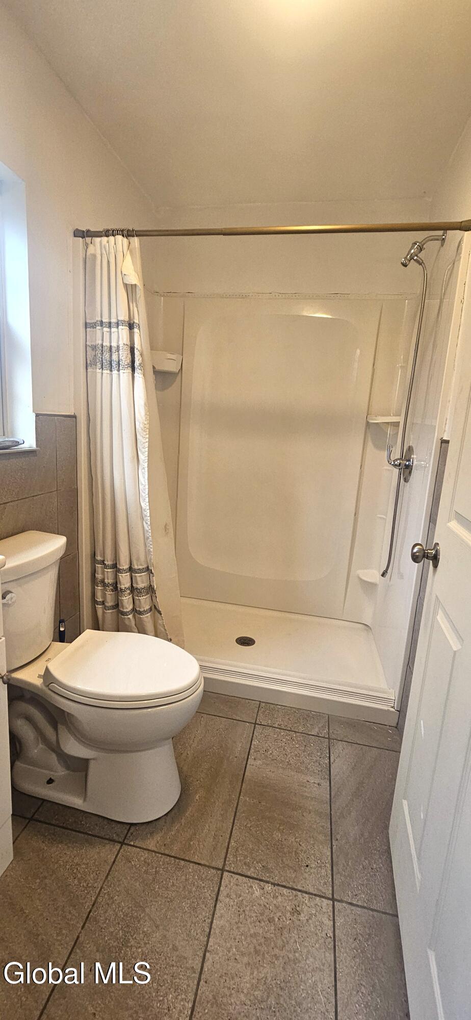 374 Ridge Road North New Baltimore, NY 12087 - Photo 13 of 24 20251117_141002