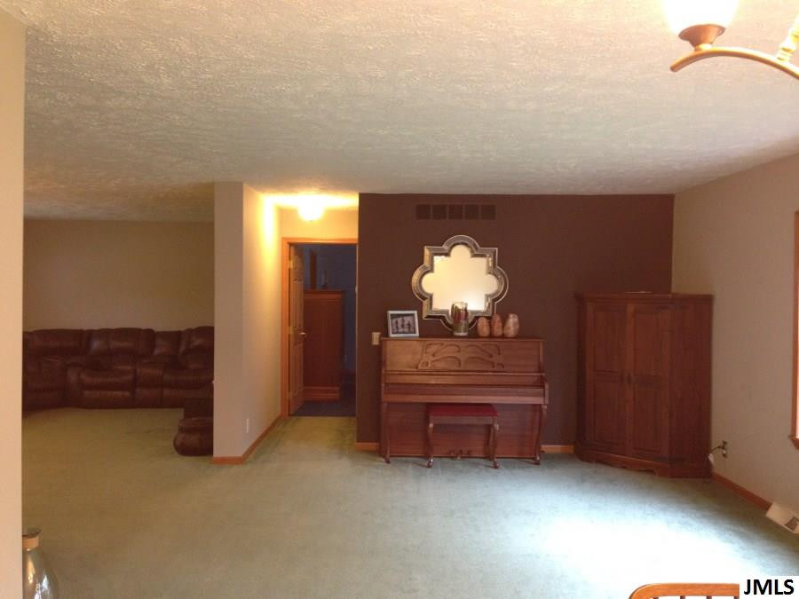 1353 East Kimmel Road Jackson, MI 49201 - Photo 11 of 32 Photo 11