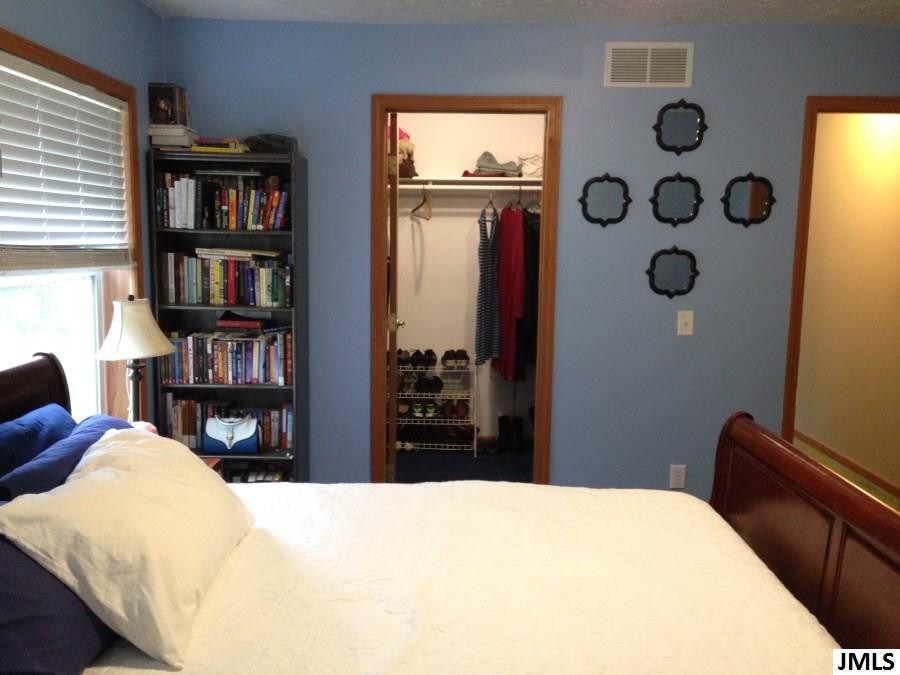 1353 East Kimmel Road Jackson, MI 49201 - Photo 15 of 32 Photo 15