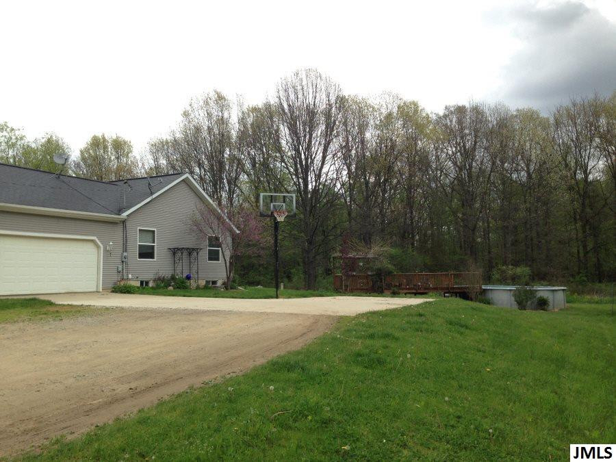 1353 East Kimmel Road Jackson, MI 49201 - Photo 32 of 32 Photo 34