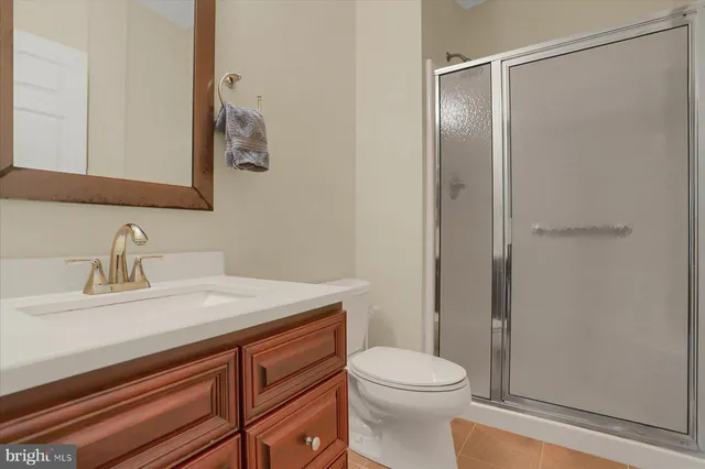 a view of a house with a yard and garage