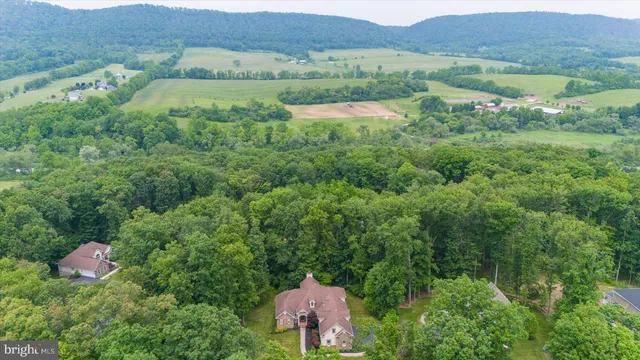 $894,900 | 282 Timberton Circle, Bellefonte, PA 16823