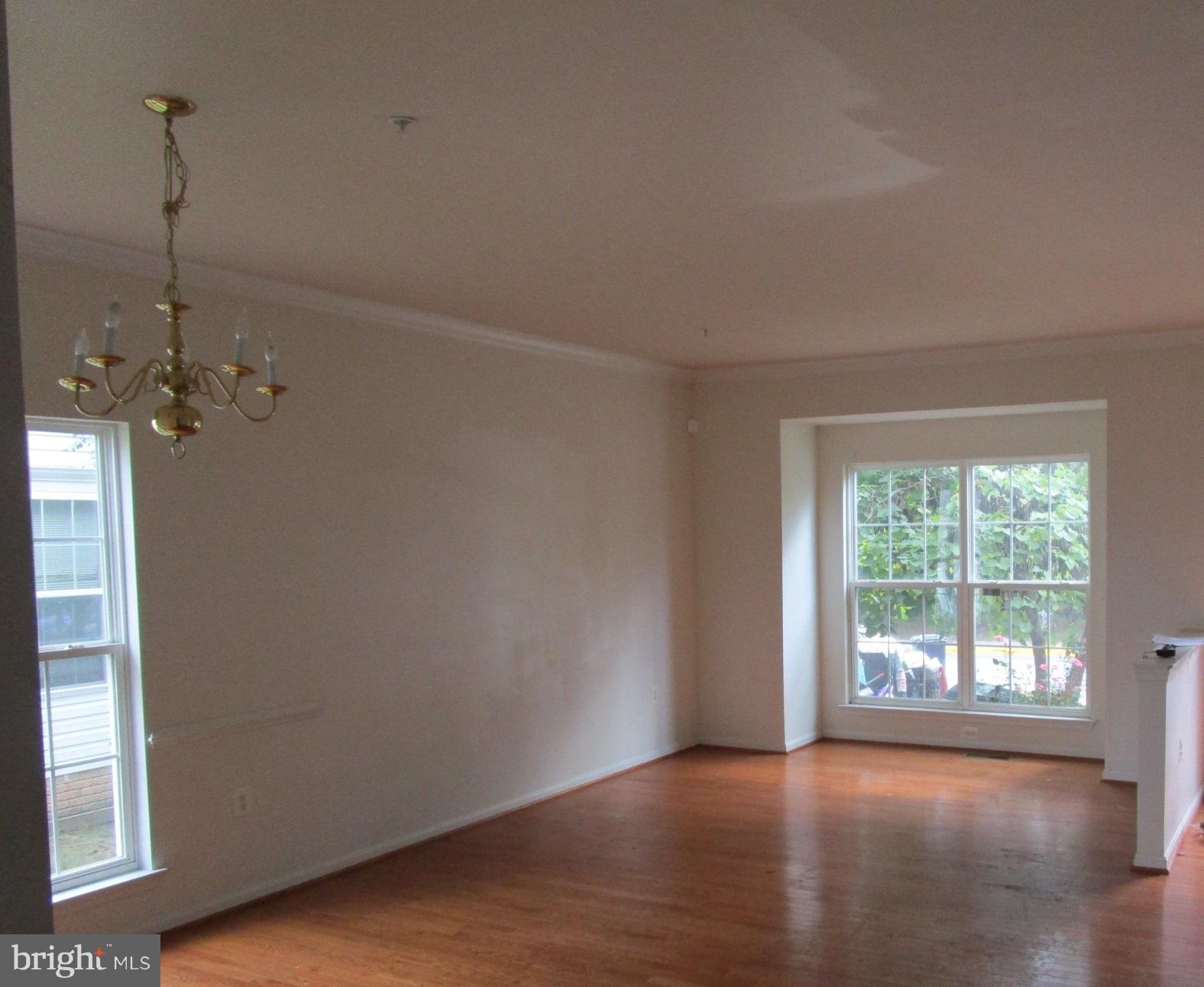 7014 Commander Howe Terrace Brandywine, MD 20613 - Photo 3 of 18 Living Room