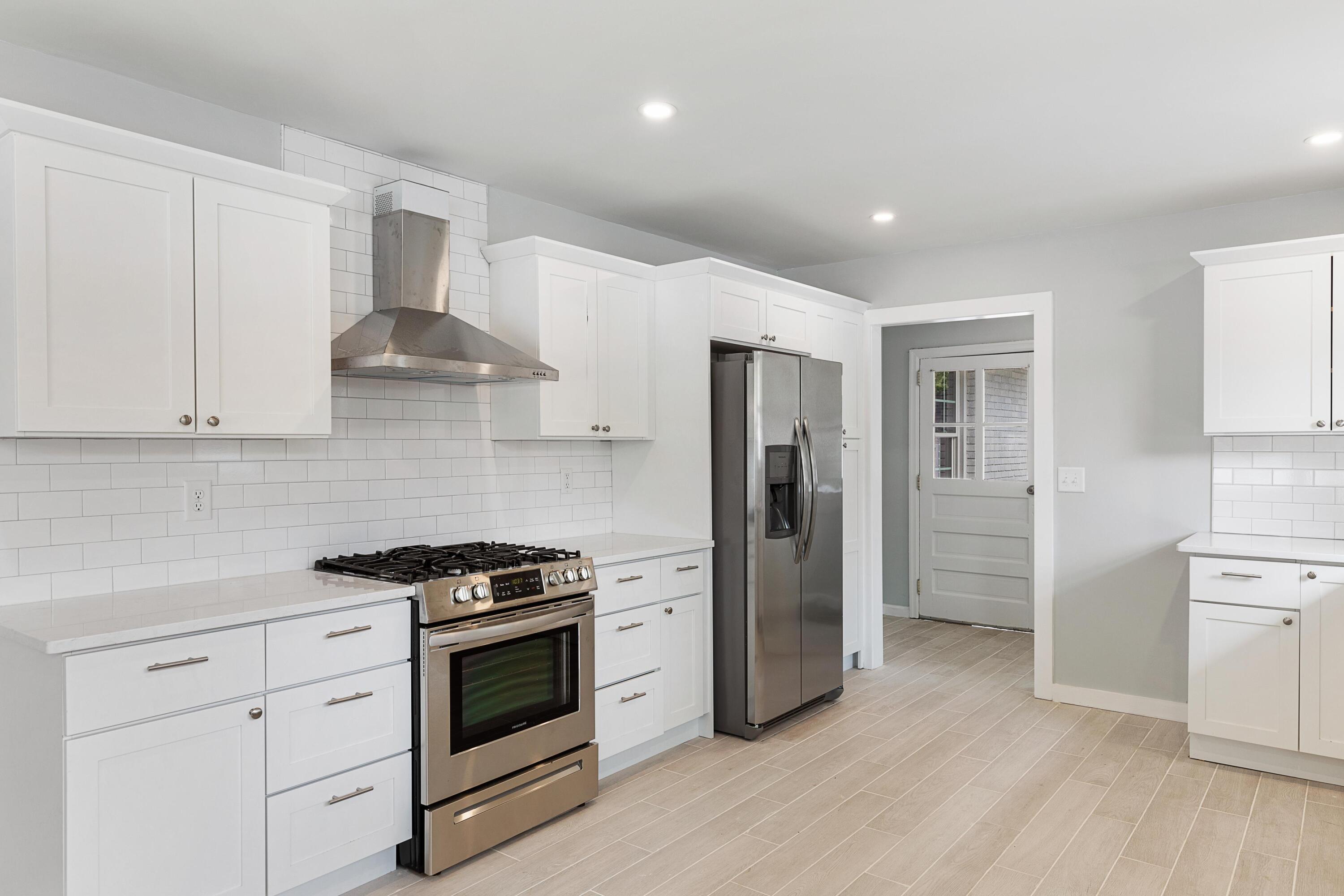 4800 Churchill Road North Charleston, SC 29405 - Photo 18 of 31 coastalrephoto-4800ChurchillRoad-6869