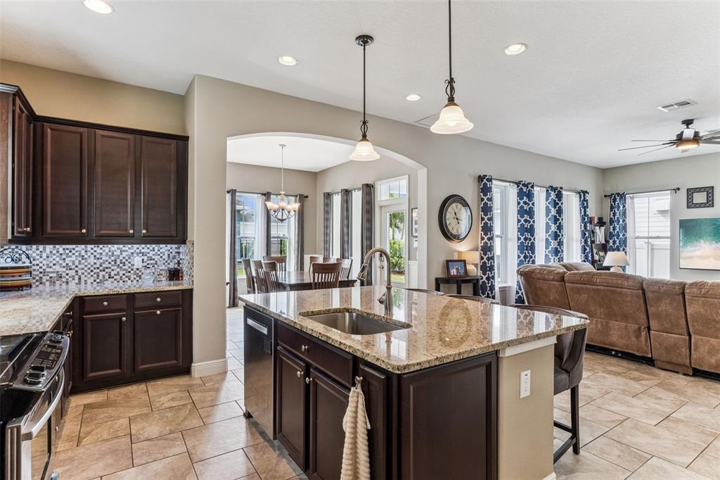 1428 Union Club Drive Winter Garden, FL 34787 - Photo 12 of 52