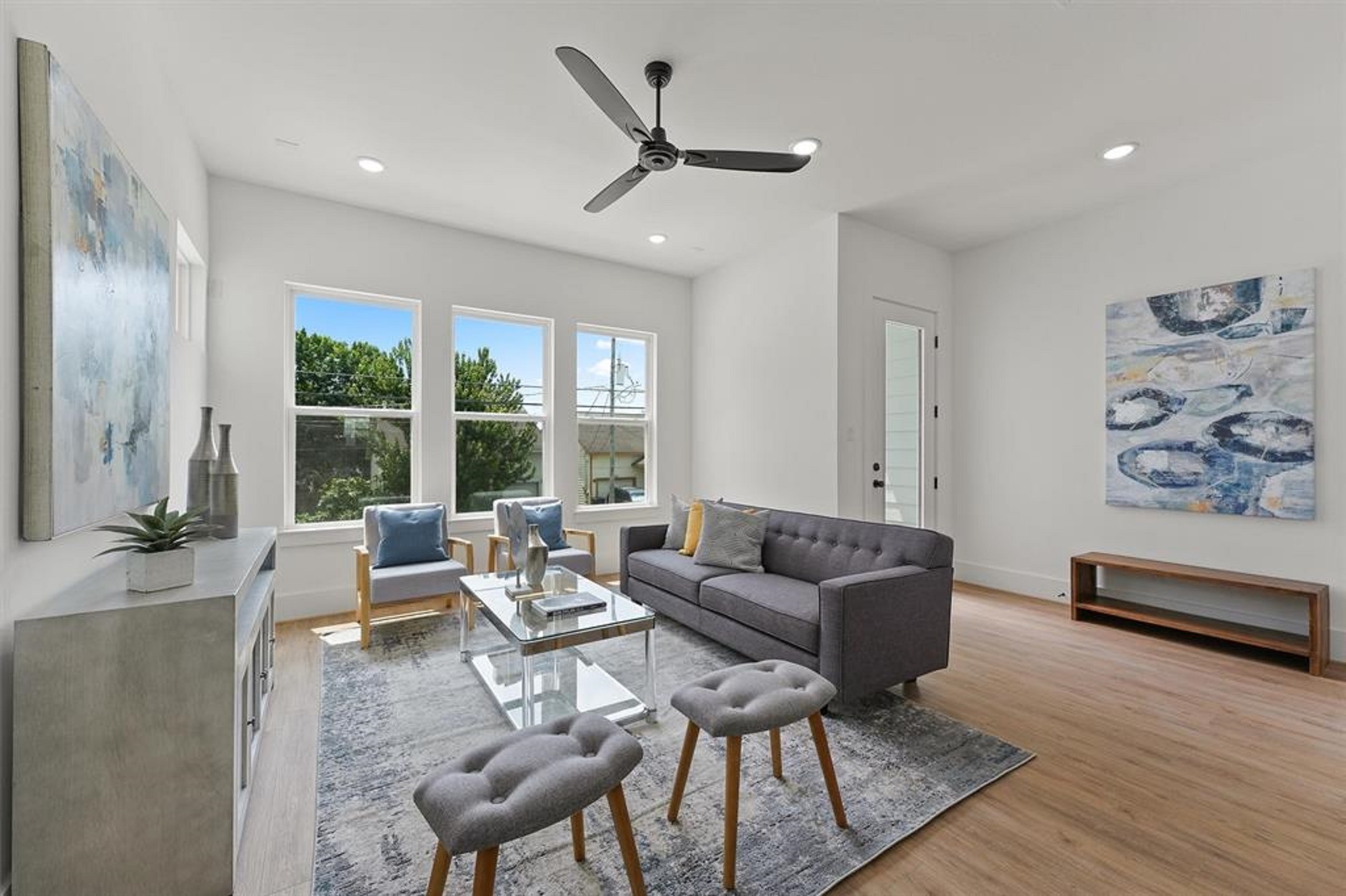 1207 Cavalcade Street, Unit B Houston, TX 77009 - Photo 4 of 20