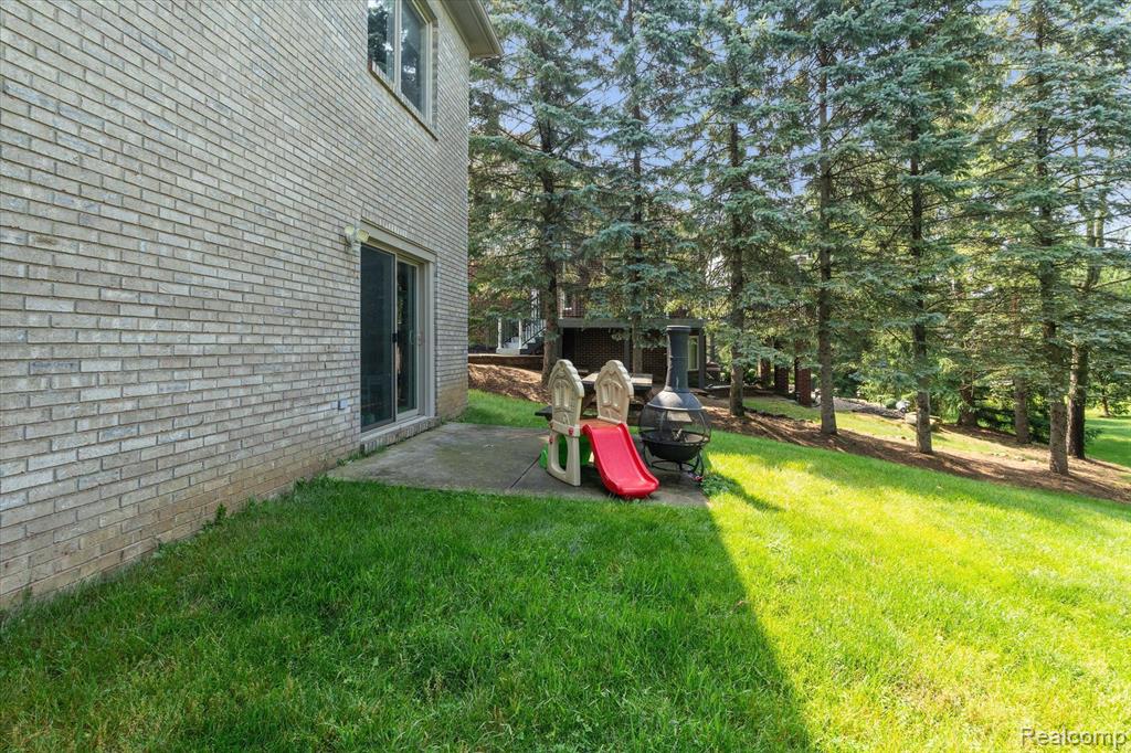 6543 Chatham Circle Rochester Hills, MI 48306 - Photo 49 of 51